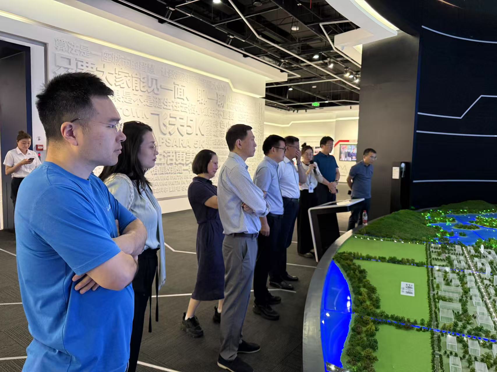 1750844736878008.jpg 1750844736878008.jpg